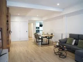 Casa Dolce Casa - Elegant 3BR Apartment Near Metro & Beach,Valencia