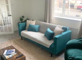 Modern 6Bed Escape, Work & Relax, Fast Links to London, Free Parking, khách sạn ở Chigwell