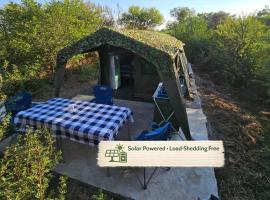 Merry Mongoose Riverside Tent, Hotel in Skeerpoort