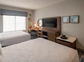 Hampton Inn & Suites, viešbutis mieste Hantingtonas