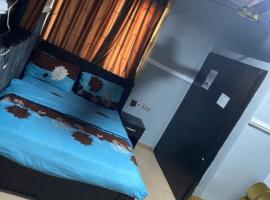 KAJOLA HOTELS fanibi, AKURE, hotel em Akure