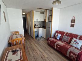 Studio vars les claux secteur point show, ξενοδοχείο στο Vars