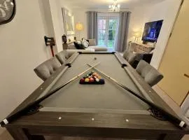 4BR Cheshire East/Townhouse/Central - Close to Bentley