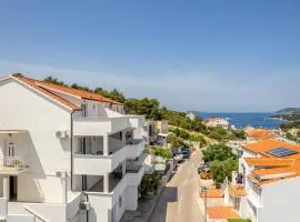 Apartments Dobrila