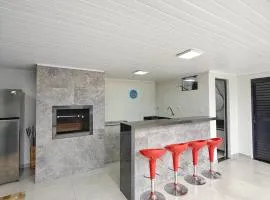 Casa para o show rural bairro neva - próx ao viaduto 277 e 3 min do centro