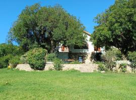 Alojamiento San Antonio, מלון בלוס קוקוס