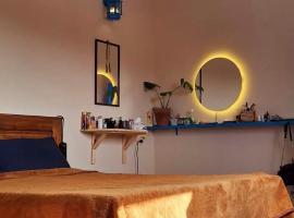 Amir house 2-BR stylish chalet, Hotel in Dahab