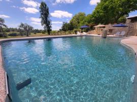 Le Lagon - Chez Candice & Pascal, hotel in Lauraët