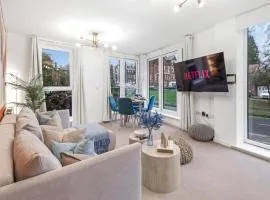 Central Hemel 2-Bed Flat with Secure Parking