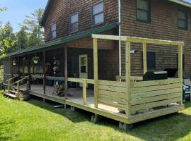 HoneyBee Homes, Hotel in Putnam Station