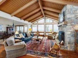 Peaks & Pines Escape