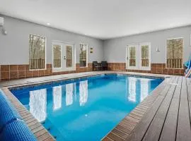 Apalachee Pool lodge