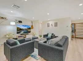 20 min to Disneyland - Spacious Family Home Near All the Fun