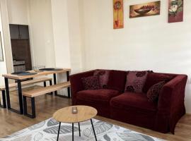 Apartman Milica, hotel u gradu Kremna