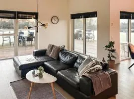 Lovely Home In Spøttrup With Wifi