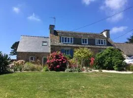 Maison bretonne proche mer