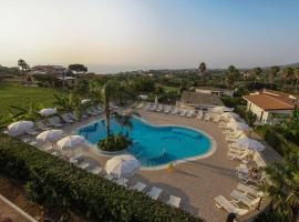 1 Bedroom Amazing Apartment In Ricadi, hotel i Ricadi