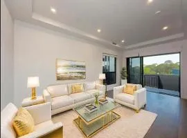 Luxury 5 Bedroom Rouse Hill Home