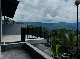 ARHH castle, hotel i Ginigathena