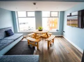 Soho Duplex Promenade Seaview Apartment