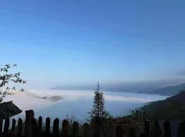 Bom Homes- Tà Xùa săn mây