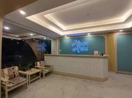 House Hotel Walking Street Pattaya