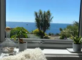 Stunning Sea View Apartment