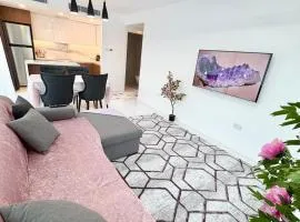 Brand new 2 bedrooms apartment in Grand Sapphire