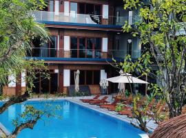 The Luna Tam Coc Hostel - Bar & Pool,Trekking Cuc Phuong, hotel i Ninh Binh