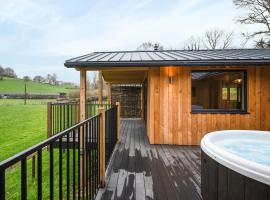 Lakeside Lodge - Uk50627: Welshpool şehrinde bir otel