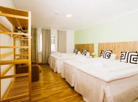 Stadtpark Apartments by stay awesome