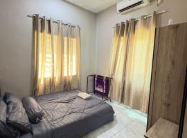 NS Homestay Triple S SAFINAH kangar, vilă din Kangar