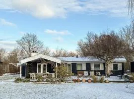 Awesome Home In Tisvildeleje With Wifi