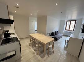 Signature Apartment, Hotel in Pélussin