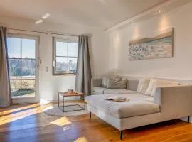 Lüftenblick - Ferienwohnungen am Starnberger See, mit Terrasse, Weitblick, Sauna, Kamin, E-Ladestation