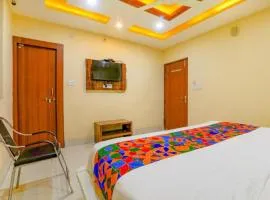 RROOMS Eco Hotel Shree Galaxy