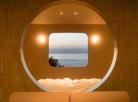Over the MOON, Hotel in Awaji