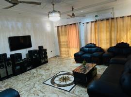 Khrys Apartments, hotel Kasoában