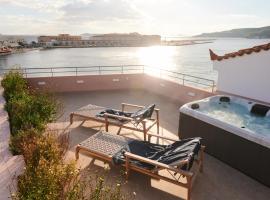 Ermoupoli में, होटल KALLINO Island Suites