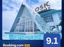 Windmill Upon Hills, hotelli, jossa on pys&auml;k&ouml;intimahdollisuus kohteessa Genting Highlands