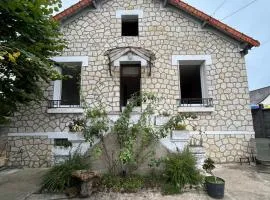 Maison 1930 Familiale à la Marbellière, 2 chambres