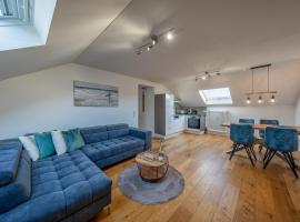 2 Ferienwohnungen in Aufhausen - die Sternengucker-Wohnung im 5-Seen-Land、ベルク・アム・シュタルンバーガー・ゼーのホテル