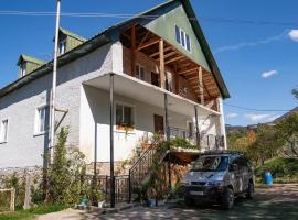 Kochalidzestan-კოჩალიძესთან, hotel sa Danisparauli