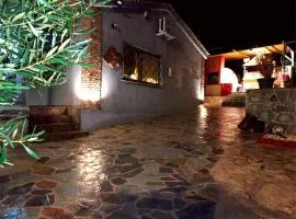 Elaia Rest House Retreat in nature