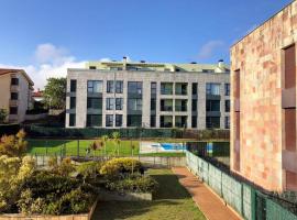 Llanes Celorio Piscina y Playa – El Castro Borizu, hotel i Celorio