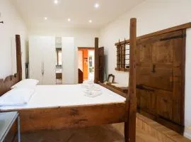 COLLINA E LUCE – Relax, terrazzi e vista verde a pochi minuti dal centro di Torino