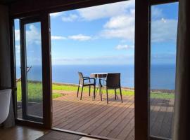 Sunset Eco Shelter 1, Hotel in Ponta do Pargo