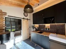 Studio aux pieds des stations de ski avec spa privé