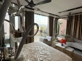 Private Luxury Glass Room Stay Near Chandigarh