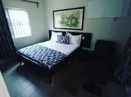 Village Francophone Hotel